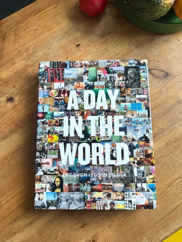A day in the world /fotobok