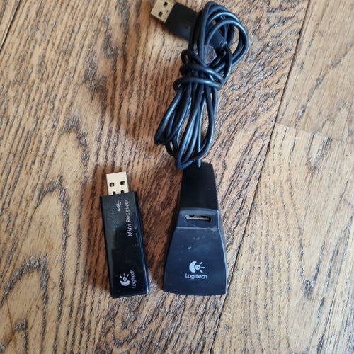 Logitech Mini Receiver och USB-kabel till trådlös mus
