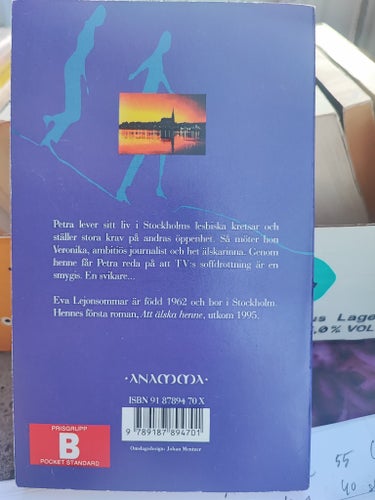En av oss av Eva Lejonsommar, 1998