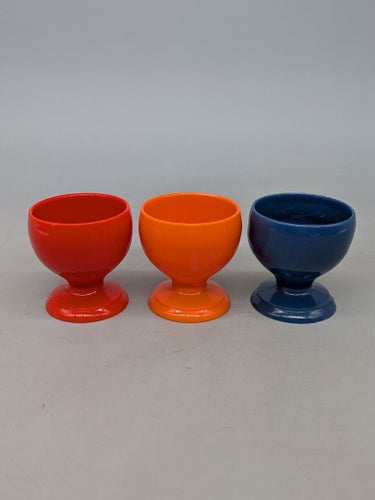 Retro äggkoppar i plast från 1960-talet - Påskmat , Påskpynt , 1900-tal