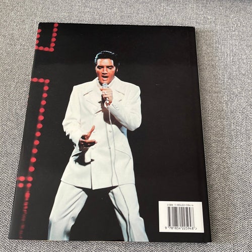 Forever Elvis av John Alvarez Taylor