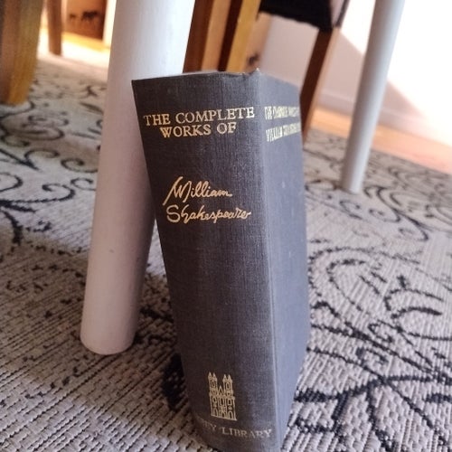 The complete works of Wiliam Shakespeare