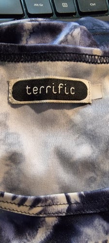 terrific blå, vit t-shirt
