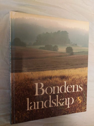 Bok 1998 Bondens landskap Mått 17,5 cm x 21,5 cm