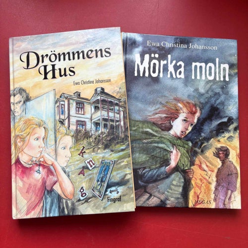 DRÖMMENS HUS + MÖRKA MOLN Ewa Christina Johansson