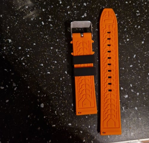 Gumm 24mmi klockarmband svart/orange