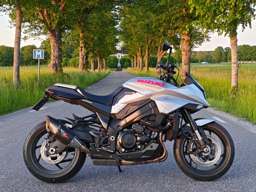 Suzuki GSX-S1000S Katana