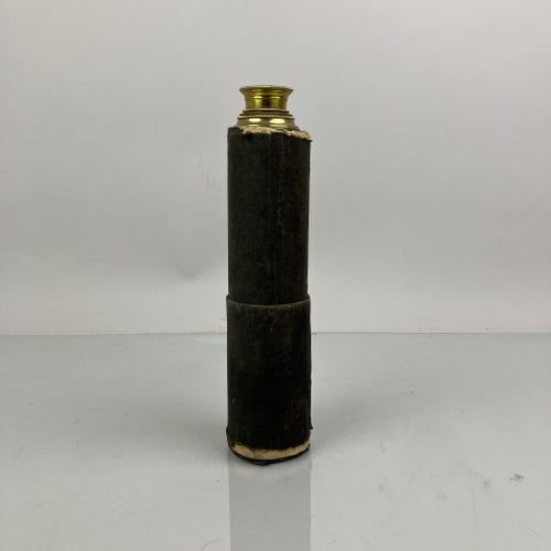 Kikare, tubkikare, troligen mässing, vintage