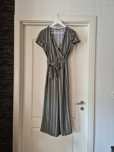 ONLY byxdress, storlek 36 liten i storlek