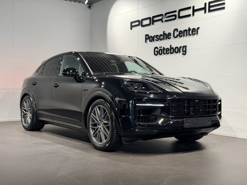Porsche Cayenne E-Hybrid Coupé Leasbar/VAT