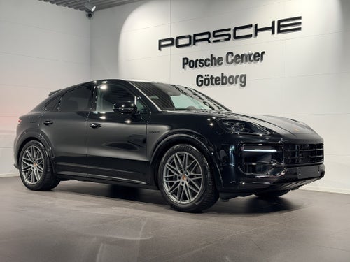 Porsche Cayenne E-Hybrid Coupé Leasbar/VAT
