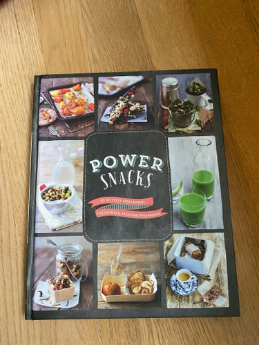 Power Snacks: 50 nyttiga mellanmål fyllda med näringsämnen