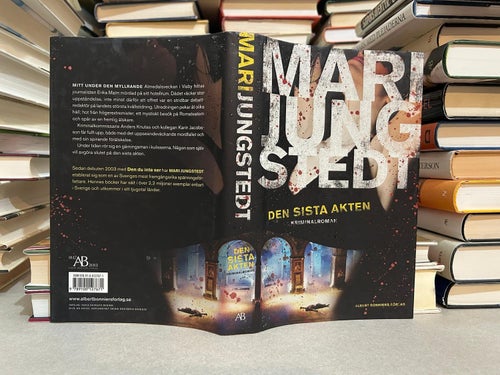 Den sista akten av Mari Jungstedt. Bok. Very Fine plus