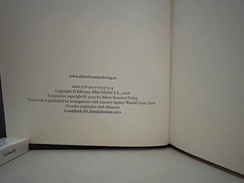 En mässa för de döda av Jean-Christophe Grange. Bok. Very good plus