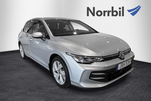 Volkswagen Golf eTSI 150 DSG Värmare/Kamera/rattvärme