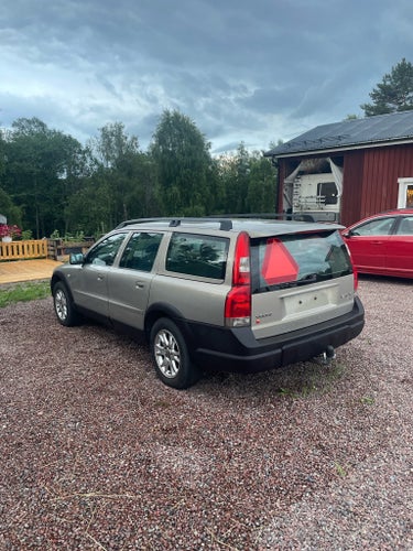 Volvo V70 XC 2.4T AWD A-traktor Reparationsobjekt