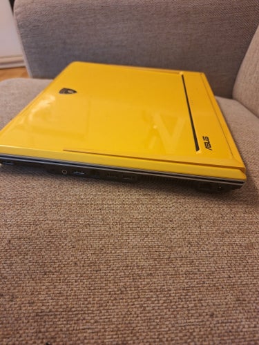 ASUS-LAMBORGHINI VX1 Notebook PC