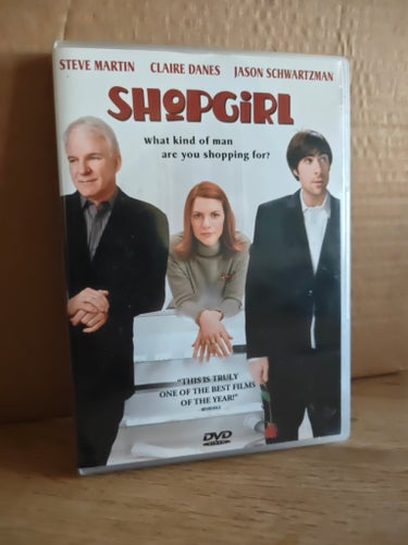 Shopgirl - Se Steve Martin & Claire Danes i det charmiga triangeltdramat