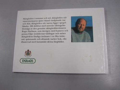 Bland småländska skär - Roger Karlsson