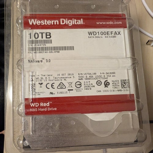 Western Digital WD Red 10TB NAS Hårddisk - 28 starter, få timmar
