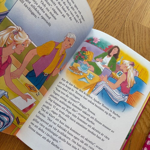 Mattel böcker Barbie som konstnär, Barbie som simlärare