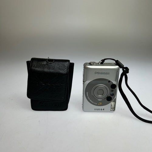 Canon IXUS L-1 analog APS/IX240 – 26mm f/2.8 – med fodral