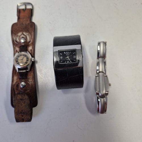 3 armbandsur