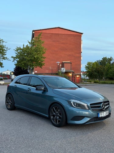 Mercedes A klass halvkombi 122hk, dragkrok manuell bil