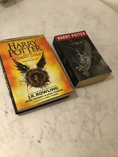 Harry Potter and the Cursed Child och Goblet fire.