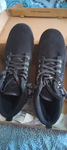 Fila Svarta Kängor Storlek 41,5