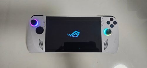 ASUS ROG Ally Z1 Extreme + Tillbehör