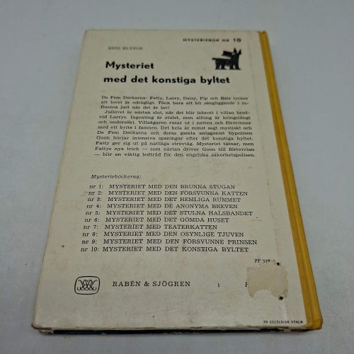 Enid Blyton - Mysteriet med det konstiga byltet