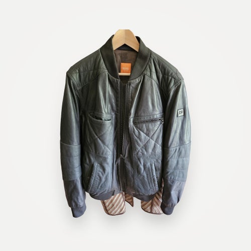 Hugo Boss-skinnjacka