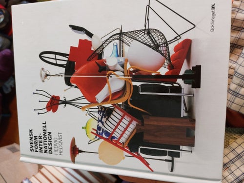 Svensk Form Internationell Design av Hedvig Hedqvist, 2002