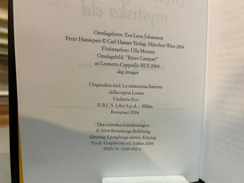 Drottning Loanas mystiska eld av Umberto Eco, Very Fıne plus