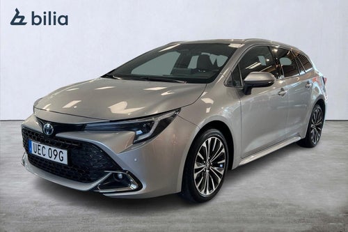 Toyota Corolla Touring Sports Hybrid 1,8 Style Carplay Värmare Moms