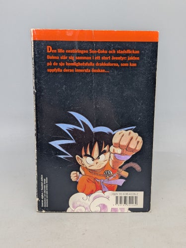 Dragon Ball Vol 1 - Drakkulornas hemlighet - Manga på Svenska