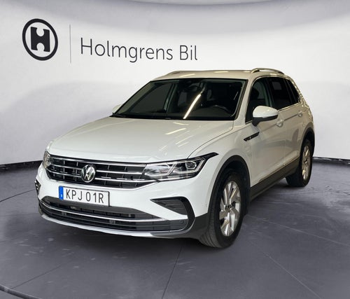 Volkswagen Tiguan 4M 200hk Elegance Drag Värmare Kamera