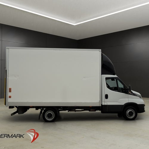 Iveco Daily 156hk BAKGAVELLYFT Värm 3-Sits Farthållare Moms