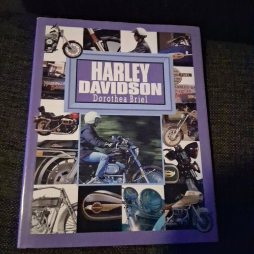 Harley Davidson av Dorothea Briel