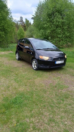 Mitsubishi Colt Nybesiktigad