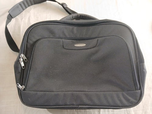 Samsonite laptopveske / skulderveske – sort, romslig