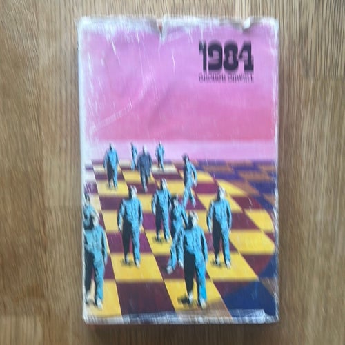1984 av George Orwell, 1983