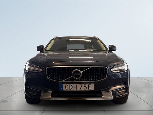 Volvo V90 Cross Country D4 AWD Momentum Drag/Kamera/P-Värm/S&V-Hjul/Navi/Elstol