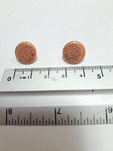 Barnknappar säljes 26 st för 62 kr. Fraktfritt.