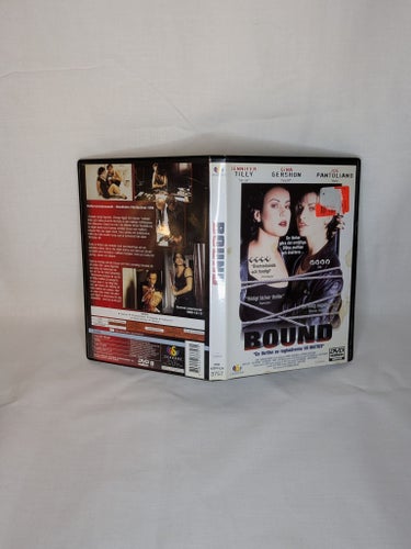 Bound - Jennifer Tilly - Gina Gershon - Joe Pantoliano