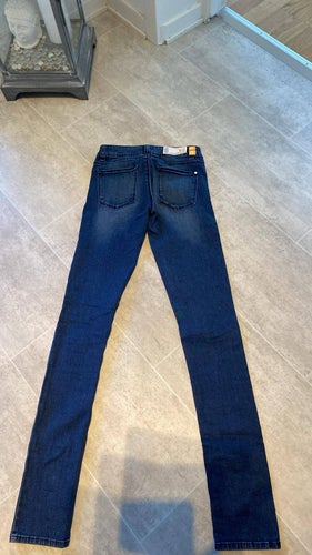 Blåa jeans, storlek 30 32