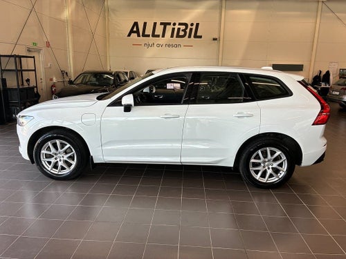 Volvo XC60 T8 Twin Engine AWD Geartronic Momentum Pano/Drag/Värmar