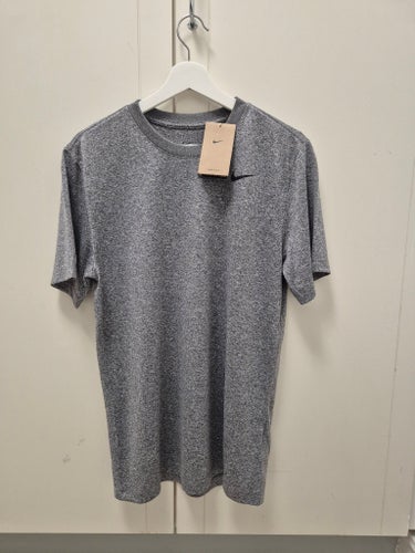 Nike grå t-shirt