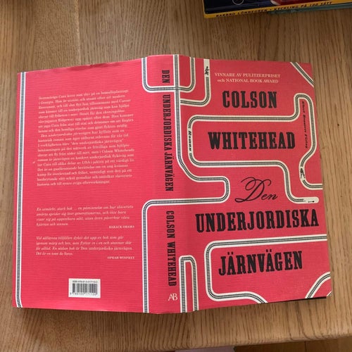 "Den underjordiska Järnvägen" Colson Whitehead, Inbunden bok